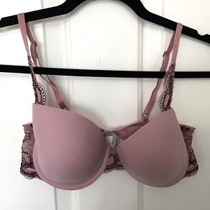 Natorie bra size 36d pink lace underwire lined lightly padded